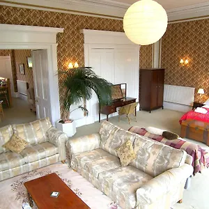  Apartment Regent Terrace, And Charming, Quiet